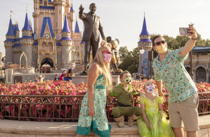 Walt Disney World Updates Mask Policy While Eating, Drinking, and Walking Around