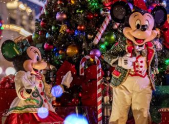 Bibbidi Bobbidi Boo: Transforming Walt Disney World from Halloween to Christmas