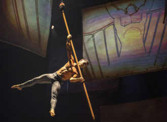 Disney adds dining package to Cirque du Soleil’s “Drawn to Life” show
